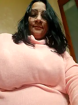 paulinaDiaz1 online show from 03-28-26, 06:09