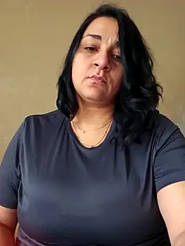 paulinaDiaz1 online show from 10-21-25, 01:10