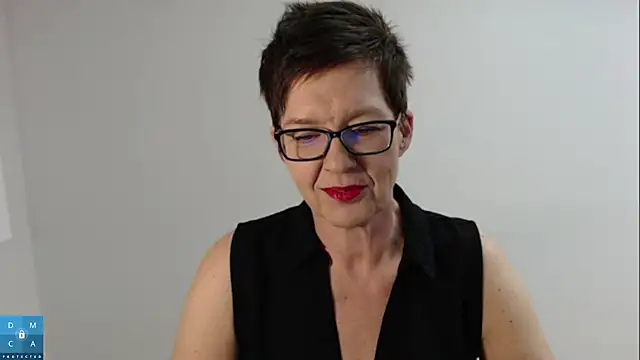 Sofie69Velvet online show from 11-29-25, 03:23