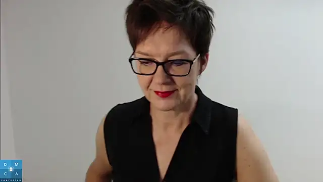 Sofie69Velvet online show from 10-12-25, 08:16