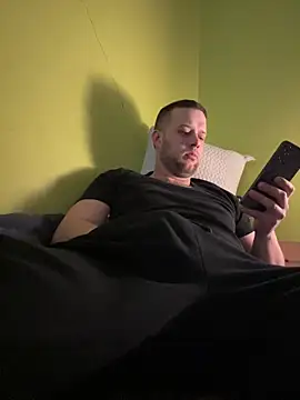 Magnolia6996 online show from 02-01-25, 06:29