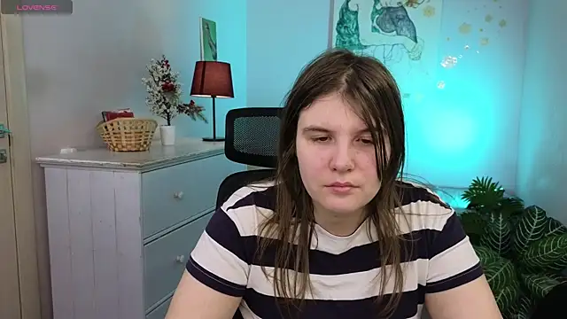 Ruyjin Choi online show from 01-17-26, 10:41