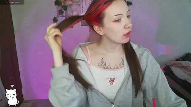 SweetieMollyy online show from 02-28-25, 07:48