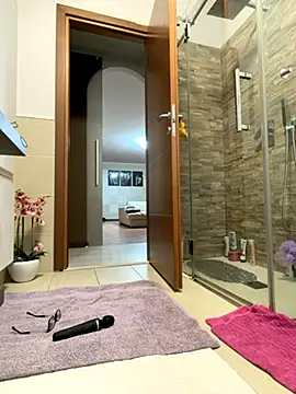 MichelleCara online show from 11-27-25, 08:37