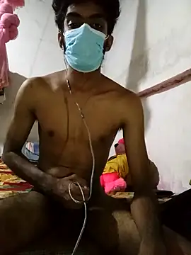 Snapshot of Cute_boleh chatting on 02-19-25, 04:44 Cute boleh online show from 02-19-25, 04:44