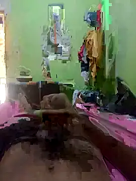 Snapshot of Cute_boleh chatting on 09-25-25, 03:56 Cute boleh online show from 09-25-25, 03:56