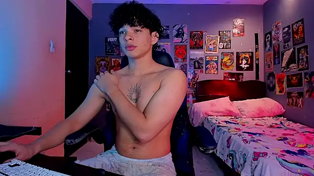 Snapshot of soy_ian_ chatting on 02-09-25, 01:55 soy ian online show from 02-09-25, 01:55