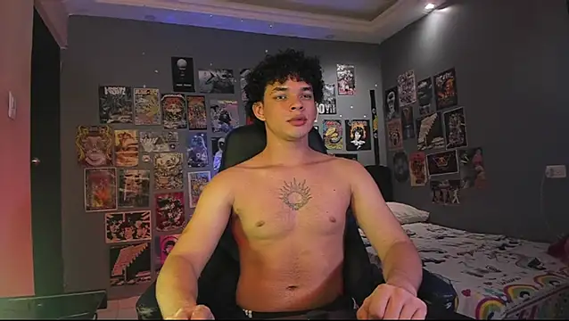 Snapshot of soy_ian_ chatting on 12-14-24, 07:40 soy ian online show from 12-14-24, 07:40