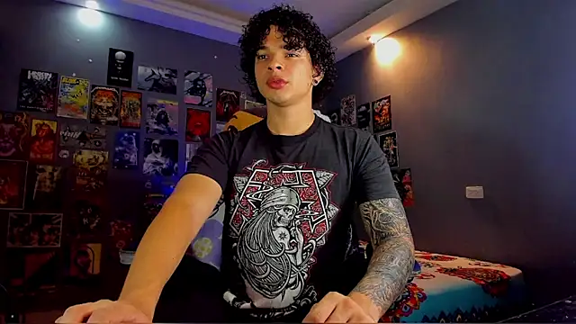 Snapshot of soy_ian_ chatting on 09-12-25, 09:25 soy ian online show from 09-12-25, 09:25