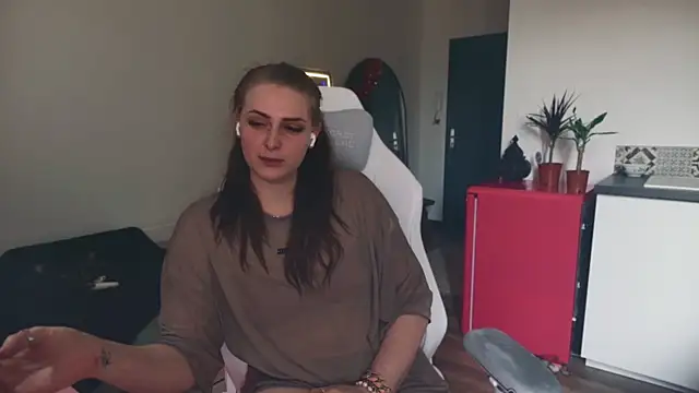 ce leste   online show from 03-07-26, 08:43