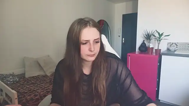 ce leste   online show from 04-15-26, 10:54