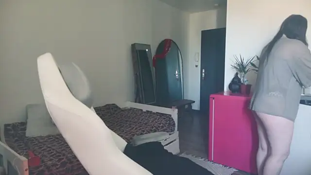 ce leste   online show from 04-17-26, 11:57