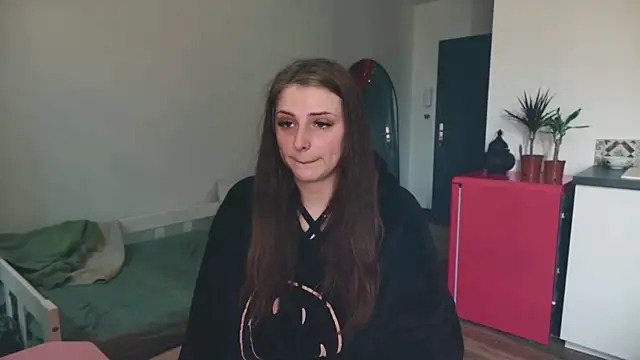 Snapshot of ce_leste__ chatting on 02-28-26, 01:00 ce leste online show from 02-28-26, 01:00