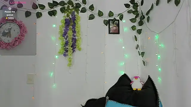 Snapshot of _Jakke chatting on 12-05-24, 12:03 Jakke online show from 12-05-24, 12:03