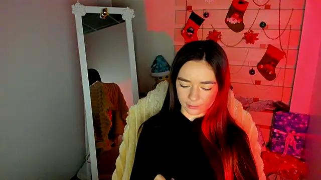 Bella XO online show from 12-17-25, 08:19