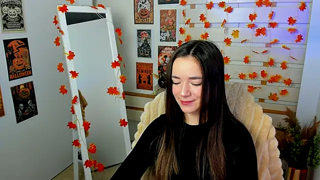 Bella XO online show from 10-17-25, 06:50