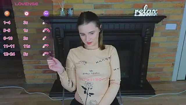 Ellie Sunset online show from 02-11-26, 03:23