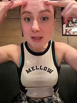 Snapshot of Dina_Tease chatting on 05-16-26, 11:09 Dina Tease online show from 05-16-26, 11:09