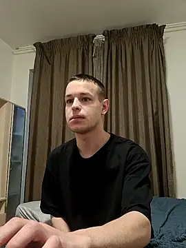 pretty roman online show from 04-23-26, 03:35