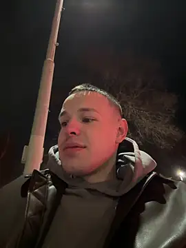 pretty roman online show from 04-13-26, 04:33