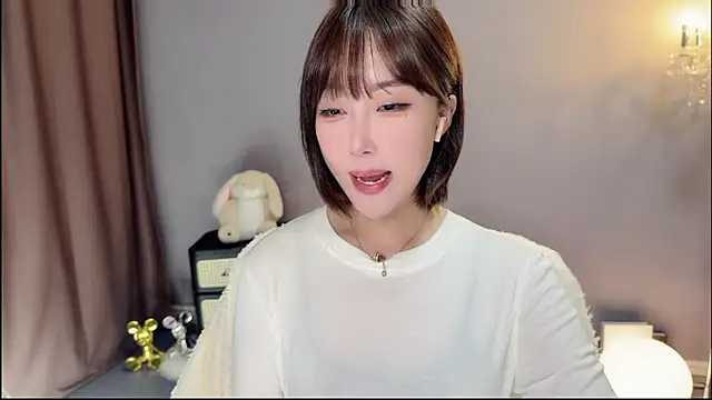 Snapshot of jingling666 chatting on 10-06-25, 01:23 jingling666 online show from 10-06-25, 01:23