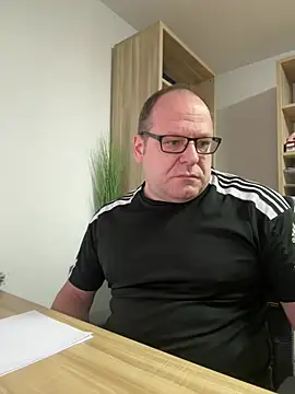 coupleLatinaLovers online show from 01-23-25, 06:28