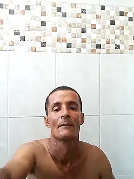 morenogato100 online show from 11-07-25, 08:35