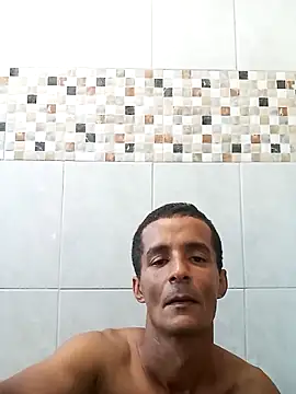 morenogato100 online show from 04-07-26, 10:06