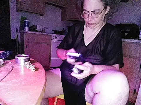 GraceHenderson online show from 03-12-25, 07:04