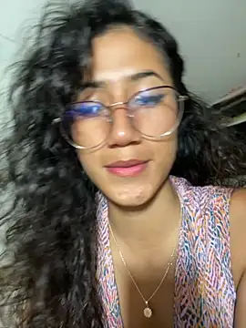 KaitlynLoveCam online show from 11-04-25, 07:06