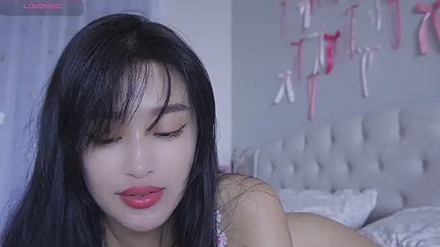 yumisunn online show from 03-23-26, 04:01