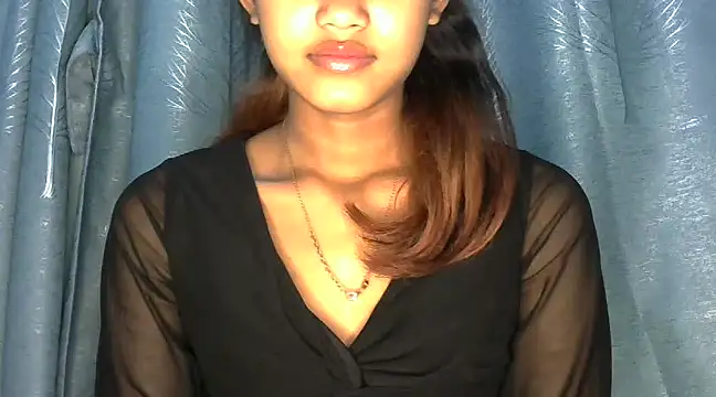 Snapshot of jassi-just18 chatting on 12-24-24, 03:47 jassi-just18 online show from 12-24-24, 03:47