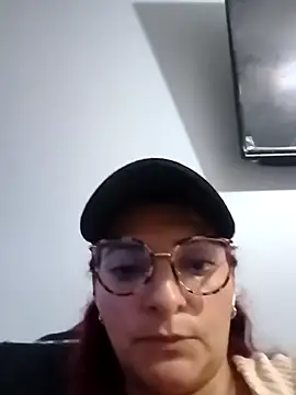 Snapshot of SHARAONELOVE chatting on 03-01-26, 04:01 SHARAONELOVE online show from 03-01-26, 04:01