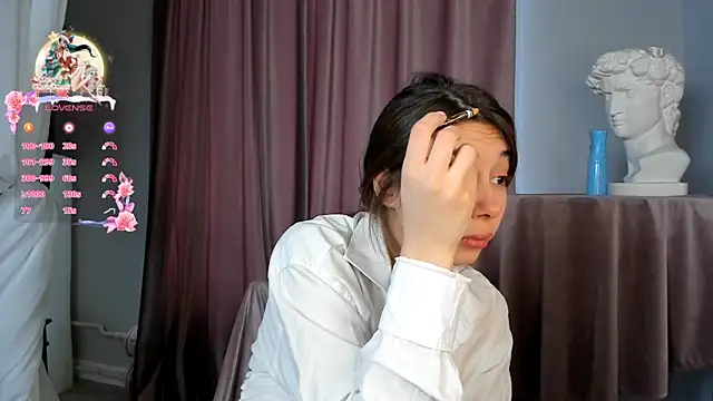 Lucutes online show from 12-28-24, 06:49