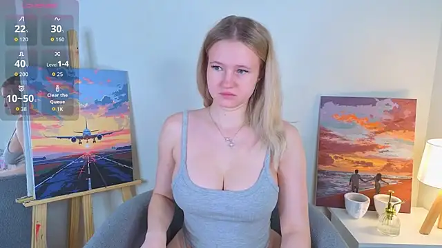 MaydaFoulk online show from 10-04-25, 01:07