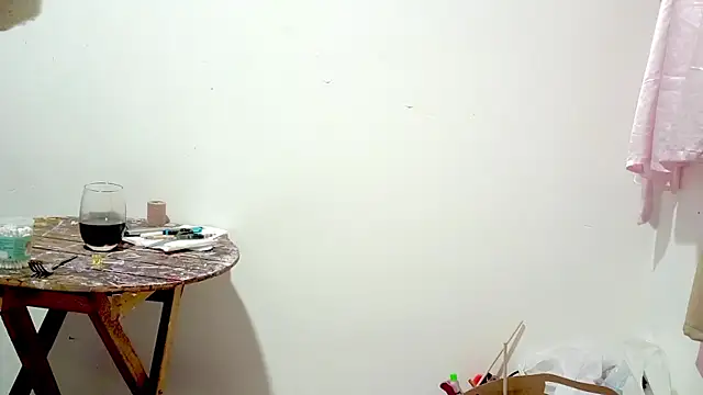 PetiteIvoryQueen19 online show from 07-08-26, 05:19