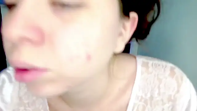 PetiteIvoryQueen19 online show from 04-18-26, 04:37