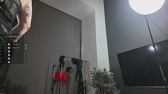 vinylstore online show from 03-16-25, 12:00