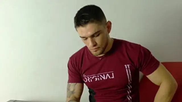 Sexy Alejandro  online show from 12-19-25, 11:56