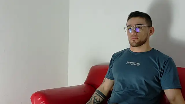 Sexy Alejandro  online show from 12-03-25, 11:42