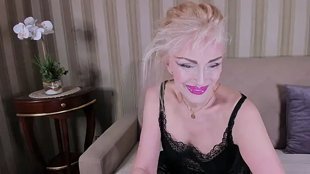 Rita Farel online show from 03-18-26, 09:37