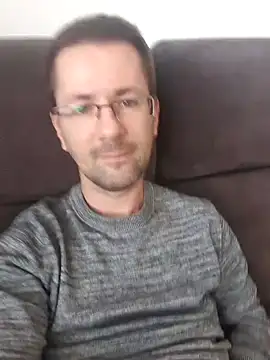 riskybusiness9090 online show from 12-21-25, 09:55