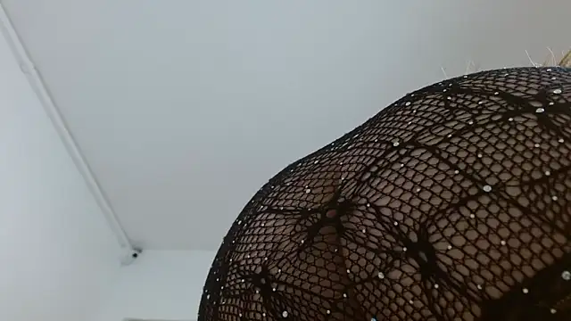 adhara cortez online show from 01-03-25, 11:33