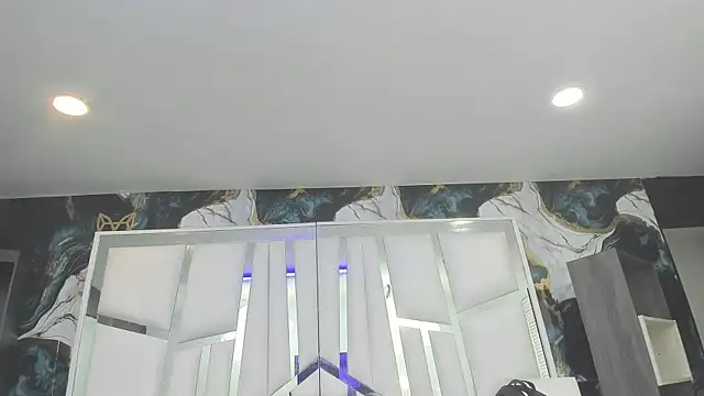 rave connor online show from 04-03-26, 06:47