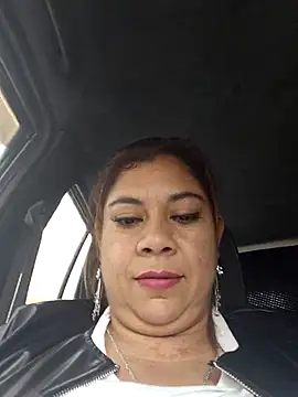 Laura-Hernandez online show from 02-17-26, 02:58