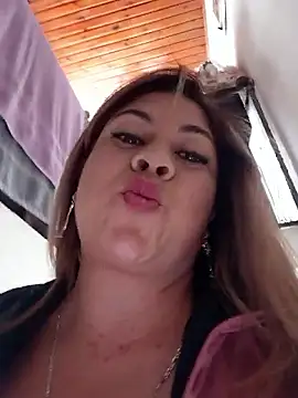 Laura-Hernandez online show from 03-03-26, 03:41