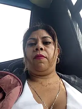 Laura-Hernandez online show from 03-21-26, 02:10