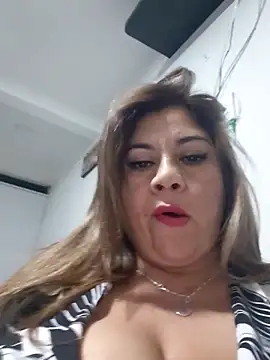 Laura-Hernandez online show from 07-23-26, 05:16