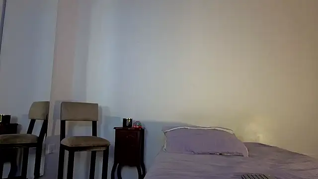 Leah Evans3 online show from 12-15-25, 11:10