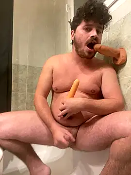 Snapshot of frenchboy9711 chatting on 10-25-25, 10:21 frenchboy9711 online show from 10-25-25, 10:21